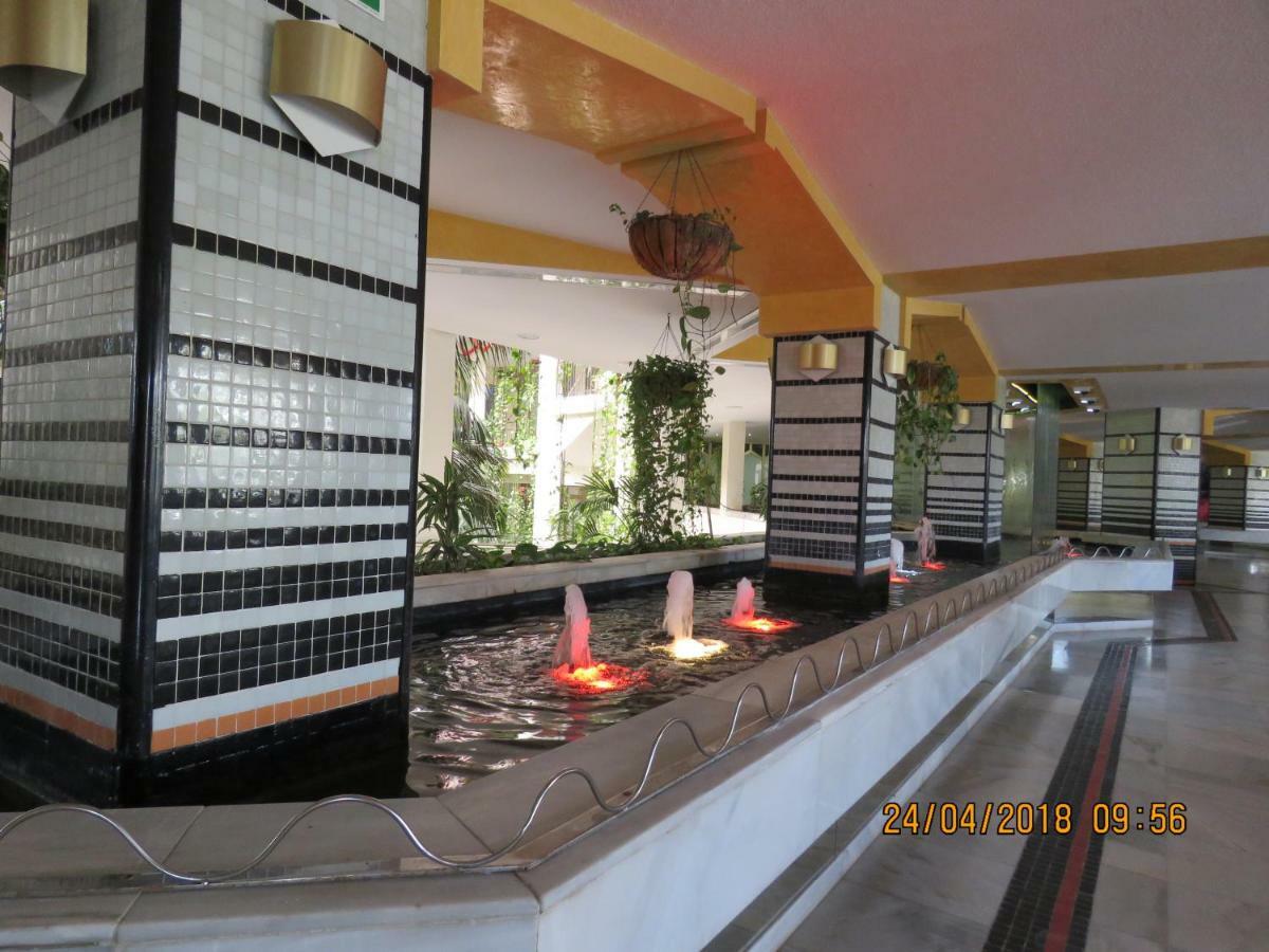 Benal Beach Apartment Benalmádena Esterno foto