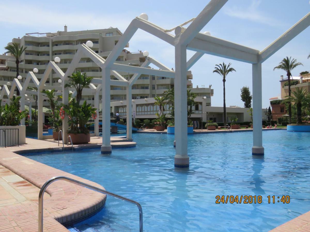 Benal Beach Apartment Benalmádena Esterno foto